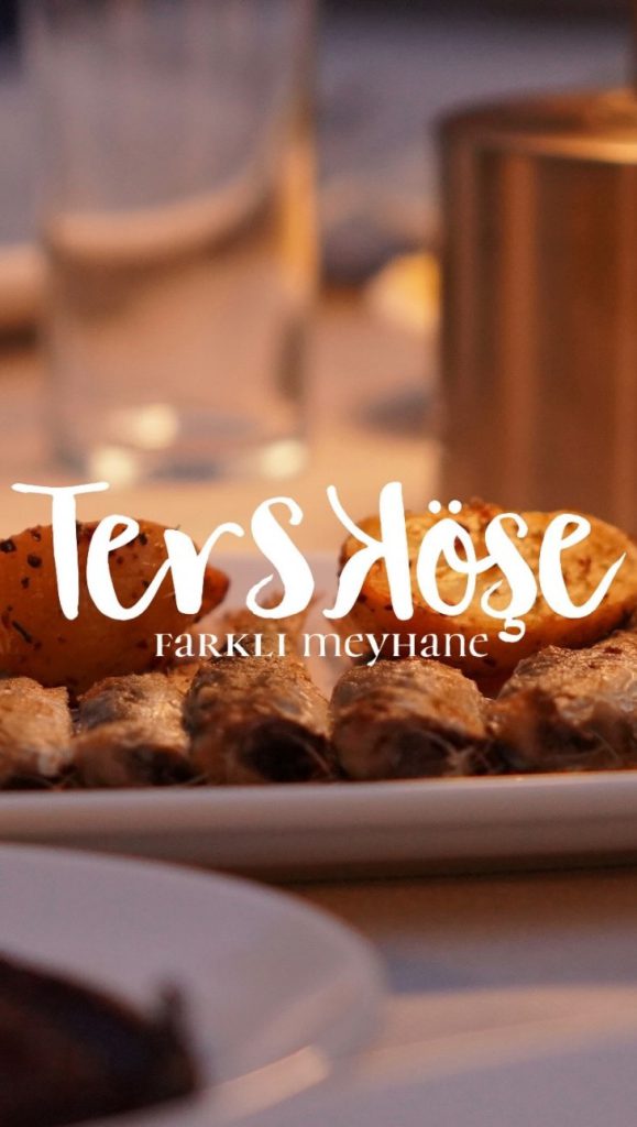 Ters Köşe